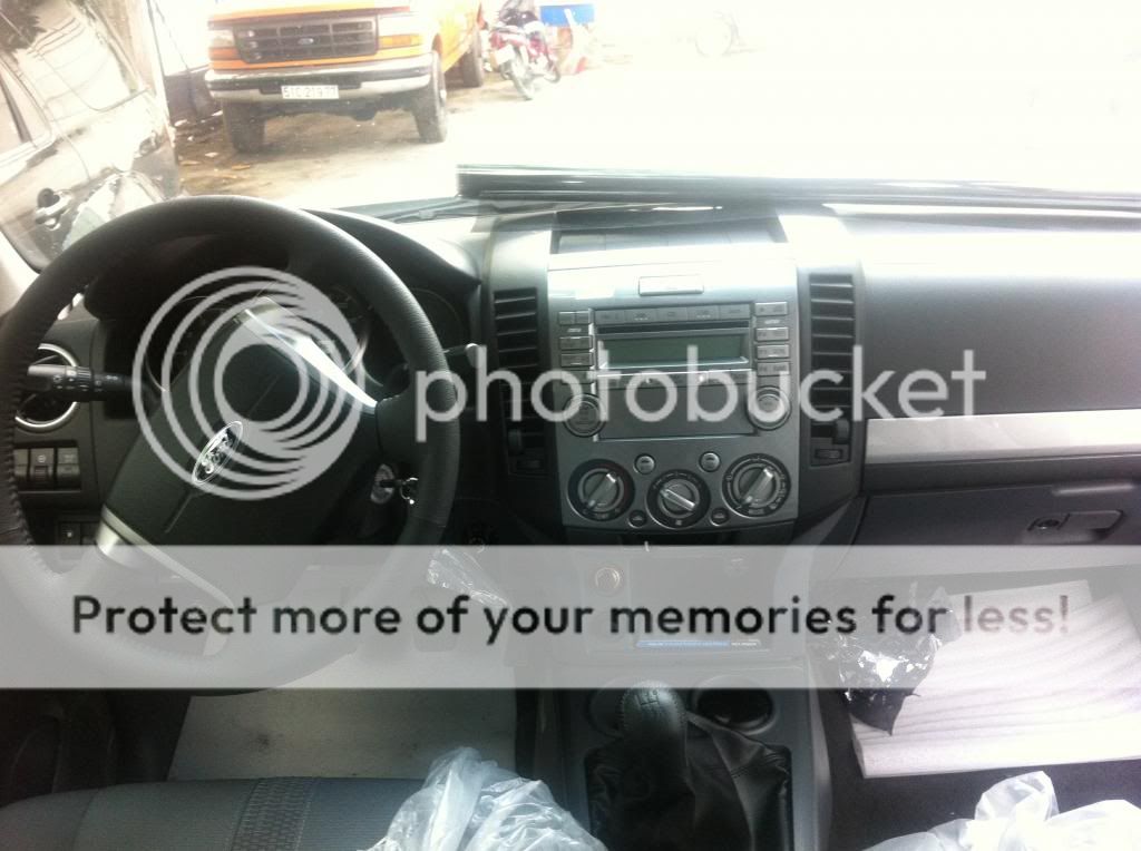 Xe FORD tưng bừng khuyến mãi - Giá Hấp Dẫn - Không thể Bỏ qua :D - 13