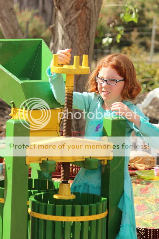  photo 2012_10_21_farm_6_zps4bb0dbd5.jpg