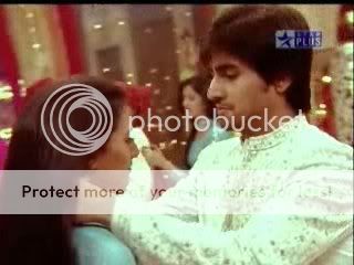 02-05-09-Heerhasfaithinherlovefo-5.jpg image by Mp_DesiGirl