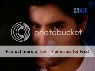 https://i587.photobucket.com/albums/ss313/Mp_DesiGirl/Daily%20Soaps/Star%20Plus%20-%20Zee%20TV/Kis%20Des%20Mein%20Hai%20Mera%20Dil/Prem-Heer-Gaurav%20Pixs/Prem-Heer%20Pixs%20-%201/02-17-09-ThodeBadmashHoTum168.jpg
